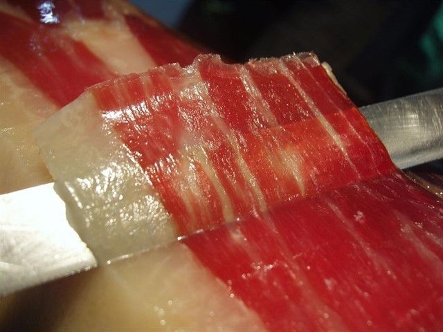 cortar jamón
