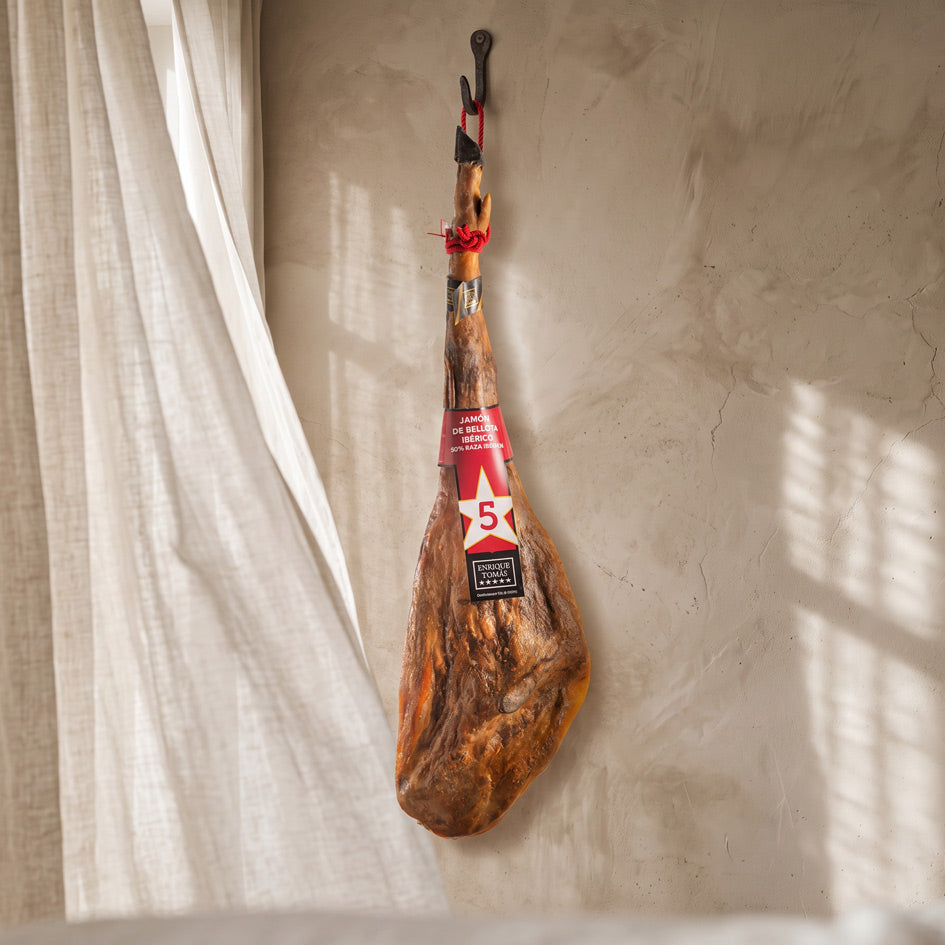 50% Iberian Acorn-Fed Ham - Selection